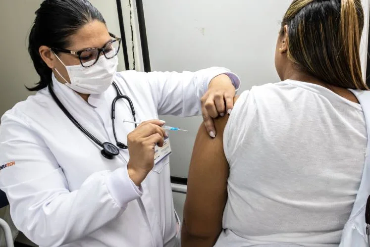 Sarampo em São Paulo: estado reforça vacinação e alerta para sintomas da doença