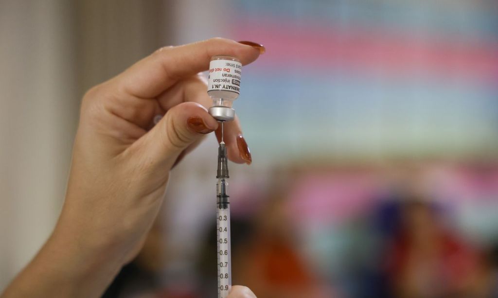 Vacinação contra HPV reduz quase pela metade a prevalência do vírus em jovens brasileiros